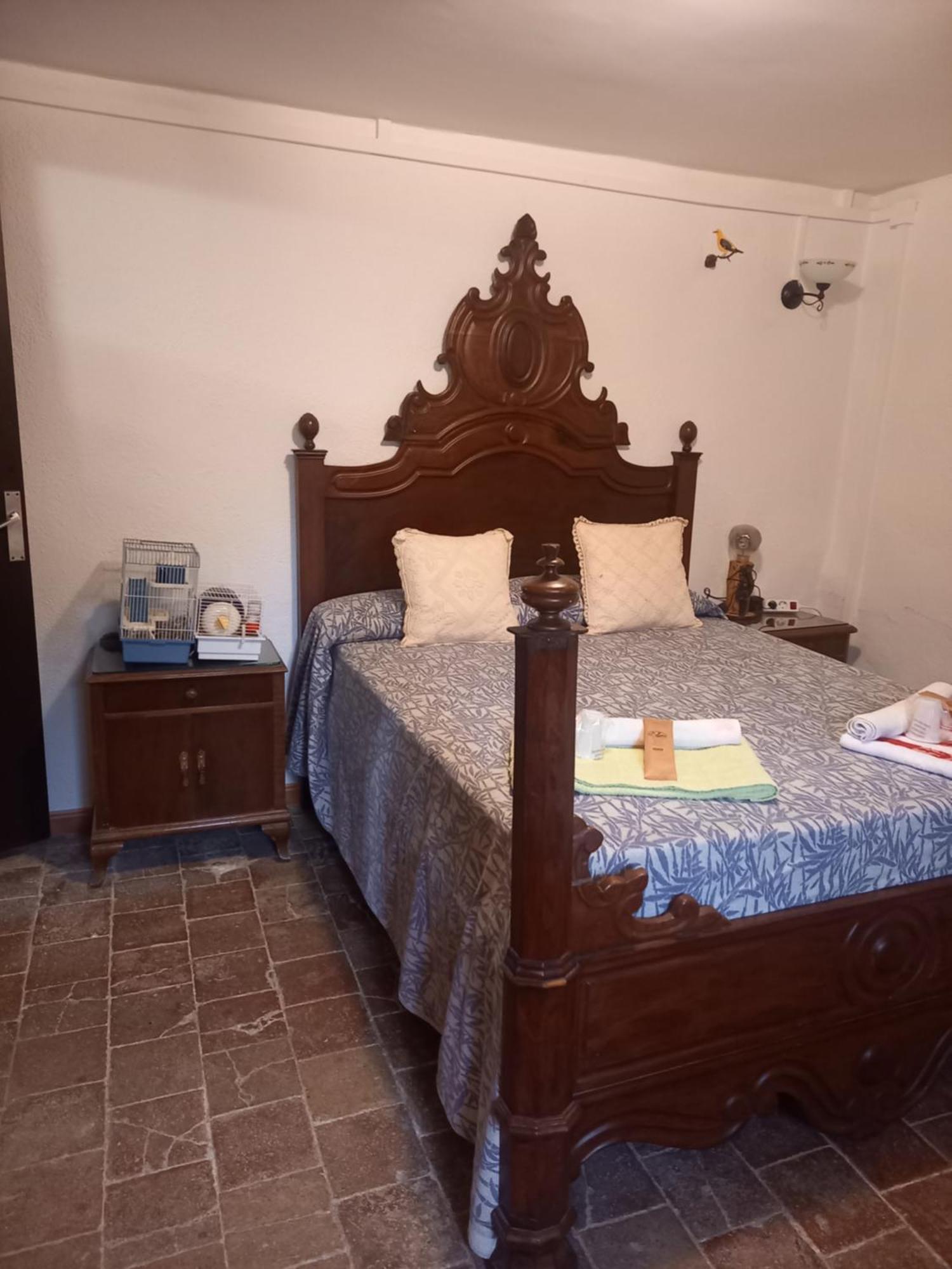 Hostal Rural Mas Blanc San Martín de Centellas المظهر الخارجي الصورة