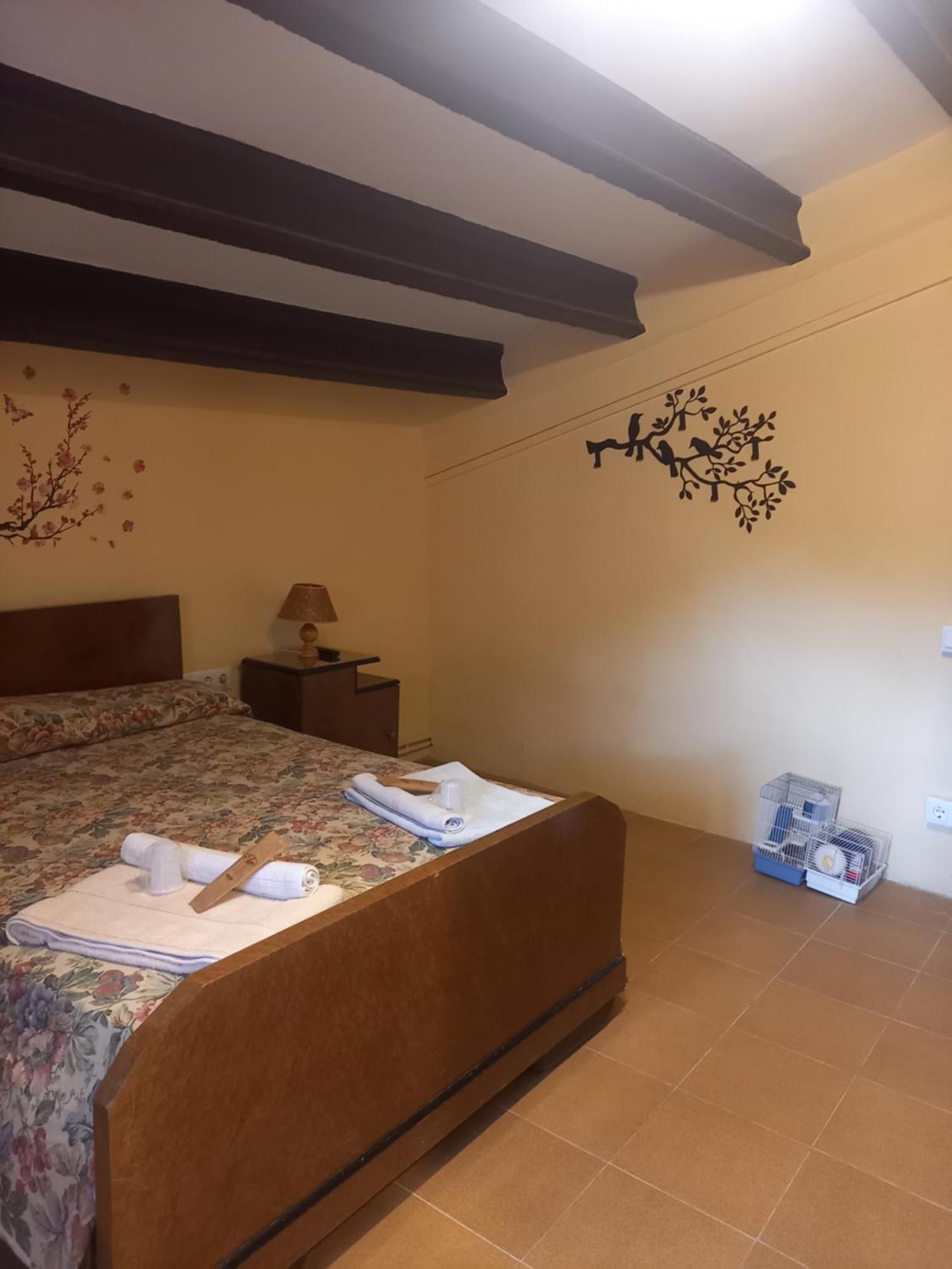 Hostal Rural Mas Blanc San Martín de Centellas المظهر الخارجي الصورة