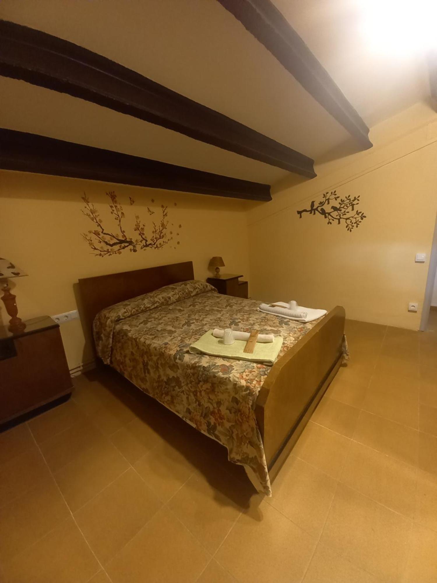 Hostal Rural Mas Blanc San Martín de Centellas المظهر الخارجي الصورة