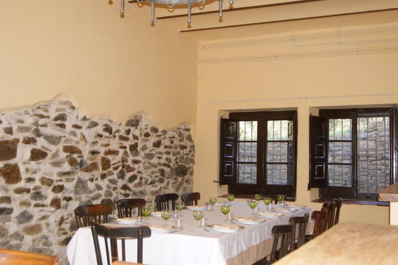 Hostal Rural Mas Blanc San Martín de Centellas المظهر الخارجي الصورة
