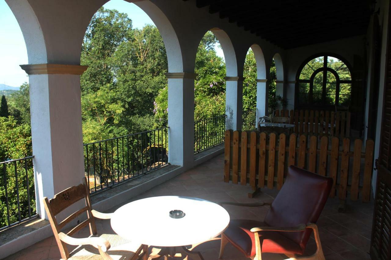Hostal Rural Mas Blanc San Martín de Centellas المظهر الخارجي الصورة